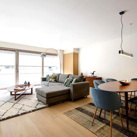 Liberdade Superb With Ac Elevator Garage Apartment Lisbon