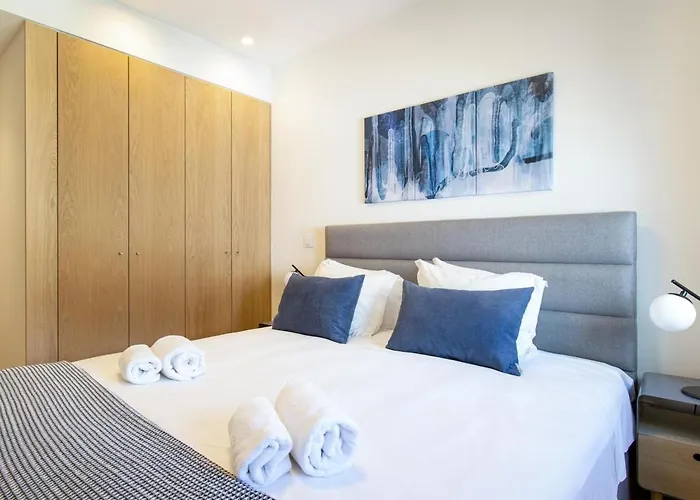 Apartment Liberdade Superb With Ac Elevator Garage Lisbon